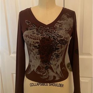 Brown flower & wing design with rhinestone print detail long sleeve size medium